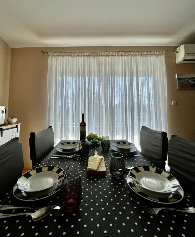Apartments Tino & Leon Sukošan Exteriér fotografie